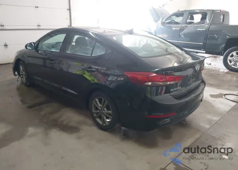 2018 Hyundai Elantra Value Edition z USA, uszkodzony, nr VIN 5NPD84LF4JH391529